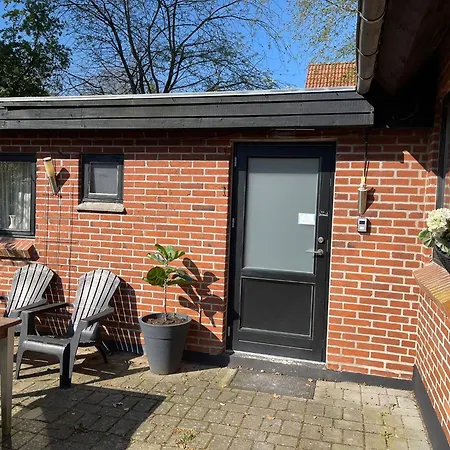 בית נופש 5 Minute Walk To Lego House - Perfect Location - Studio With Private Entrance - Garden On Site