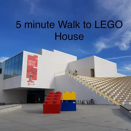 5 Minute Walk To Lego House - Perfect Location - Studio With Private Entrance - Garden On Site *